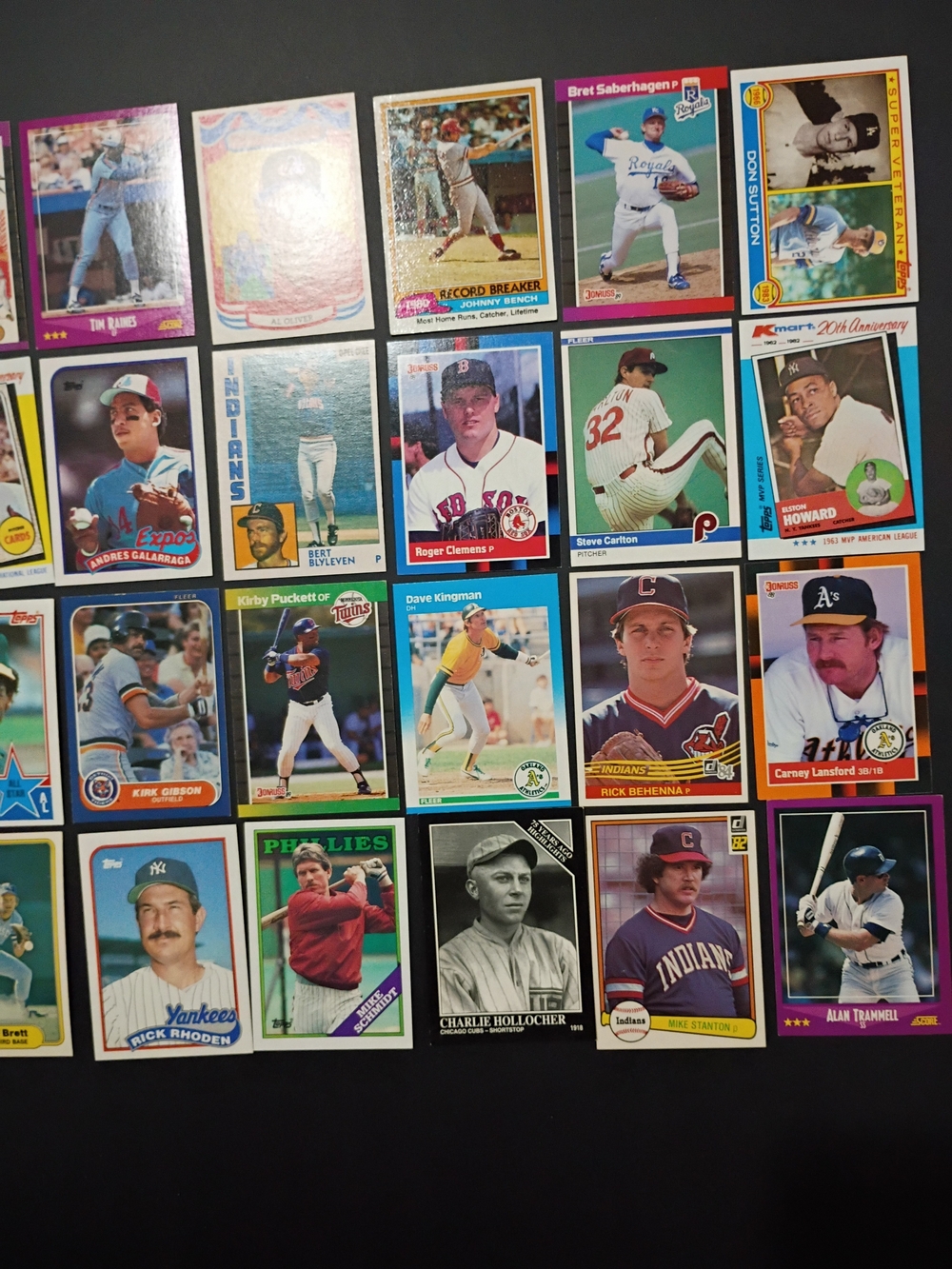 (28) 1981 - 1989 Baseball cards George Brett Johnny Bench Schmidt Henderson